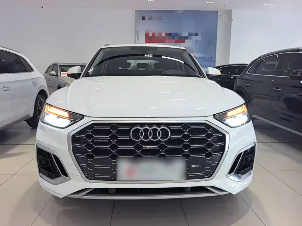 Audi Q5L — миниатюра 3