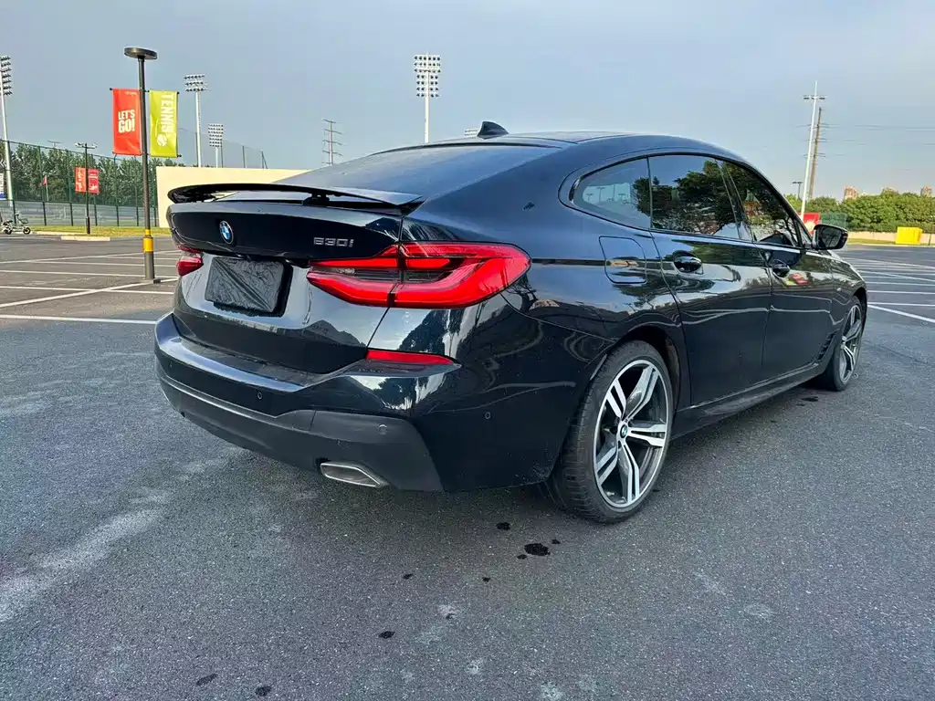 BMW 6 Series GT — миниатюра 13