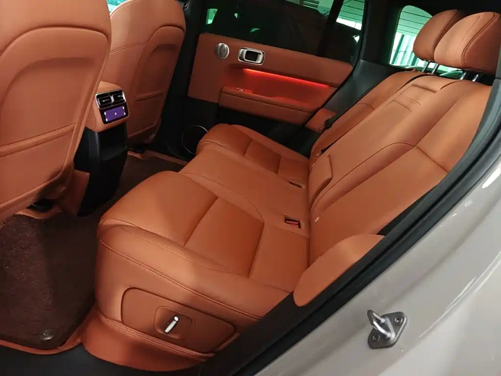 Li Auto Li L6 — миниатюра 17