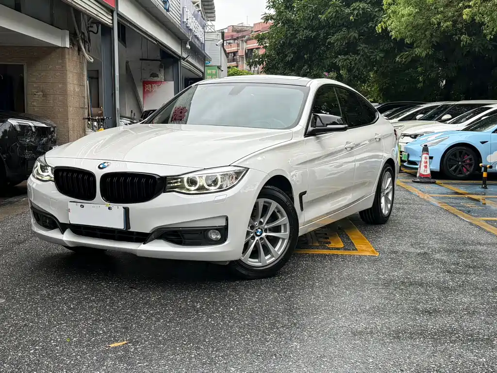 BMW 3 Series GT 2015