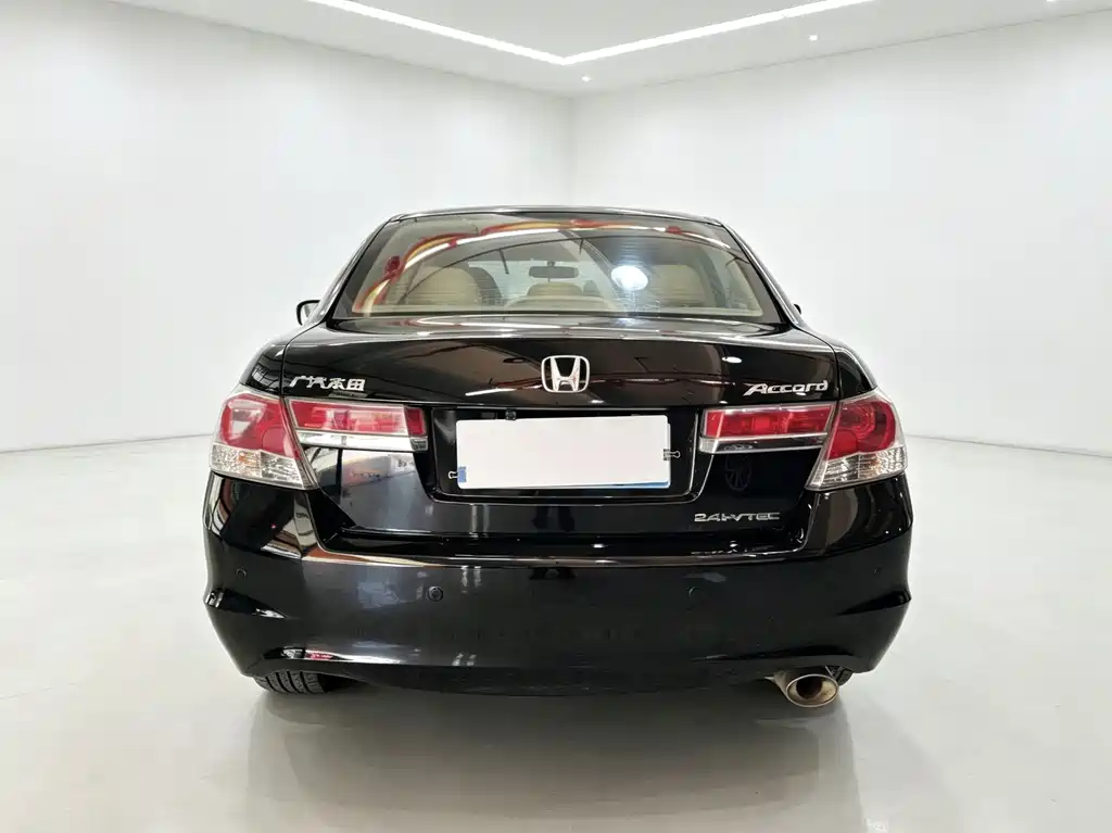 Honda Accord — миниатюра 11