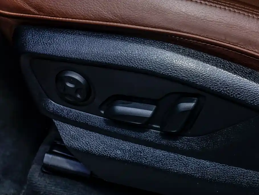 Audi Q5L — миниатюра 13