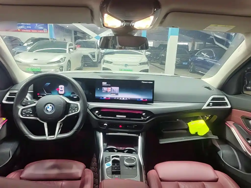 BMW i3 — миниатюра 10