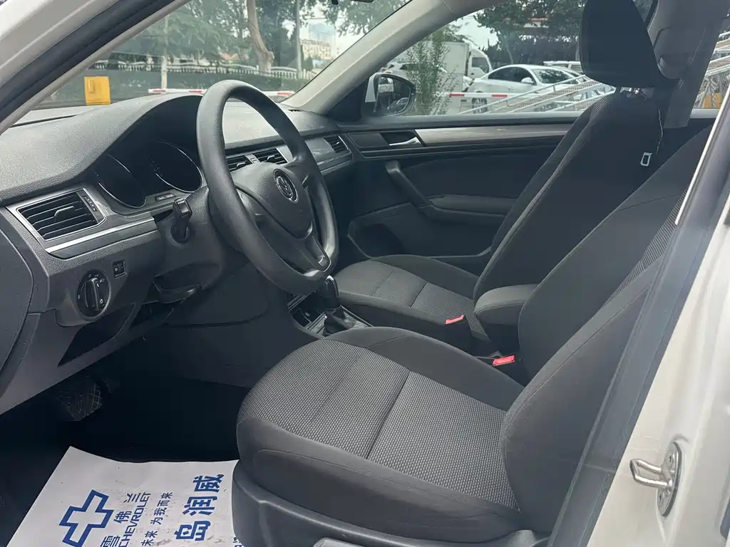 Volkswagen Bora 2019 1.5L AT Fashion VI