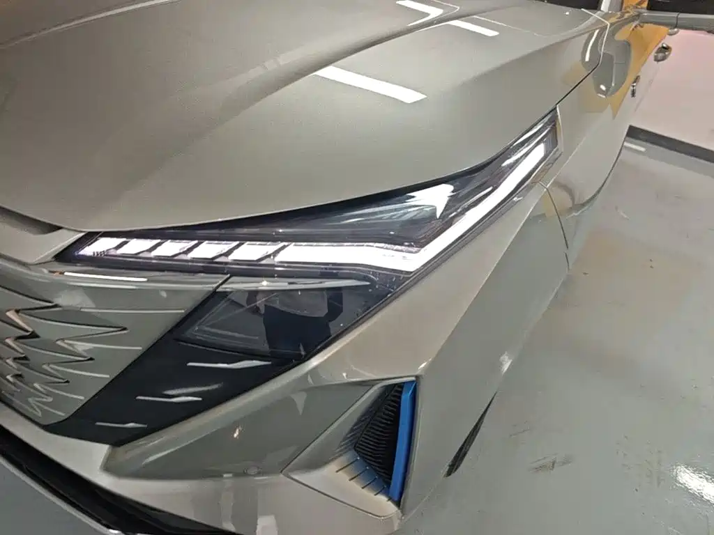Oshan Oushang Z6 New Energy — миниатюра 24