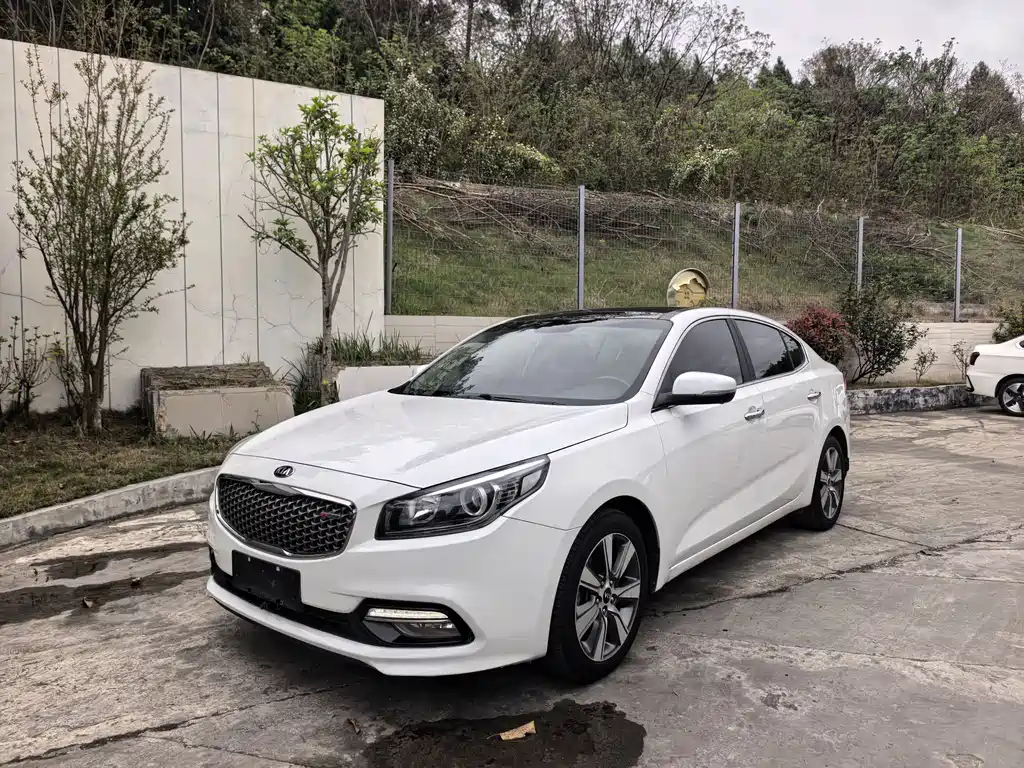 Kia K4 2016