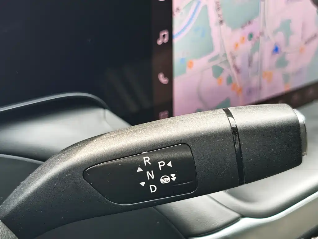 XPeng P7 — миниатюра 18