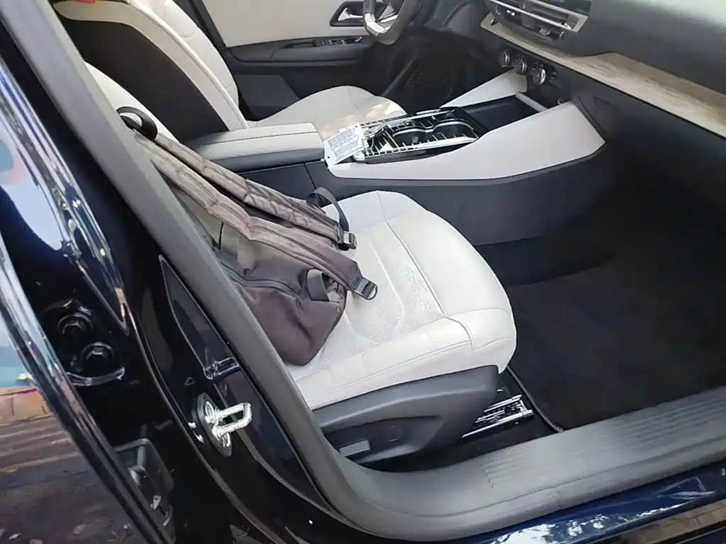 Citroen C5 X — миниатюра 25