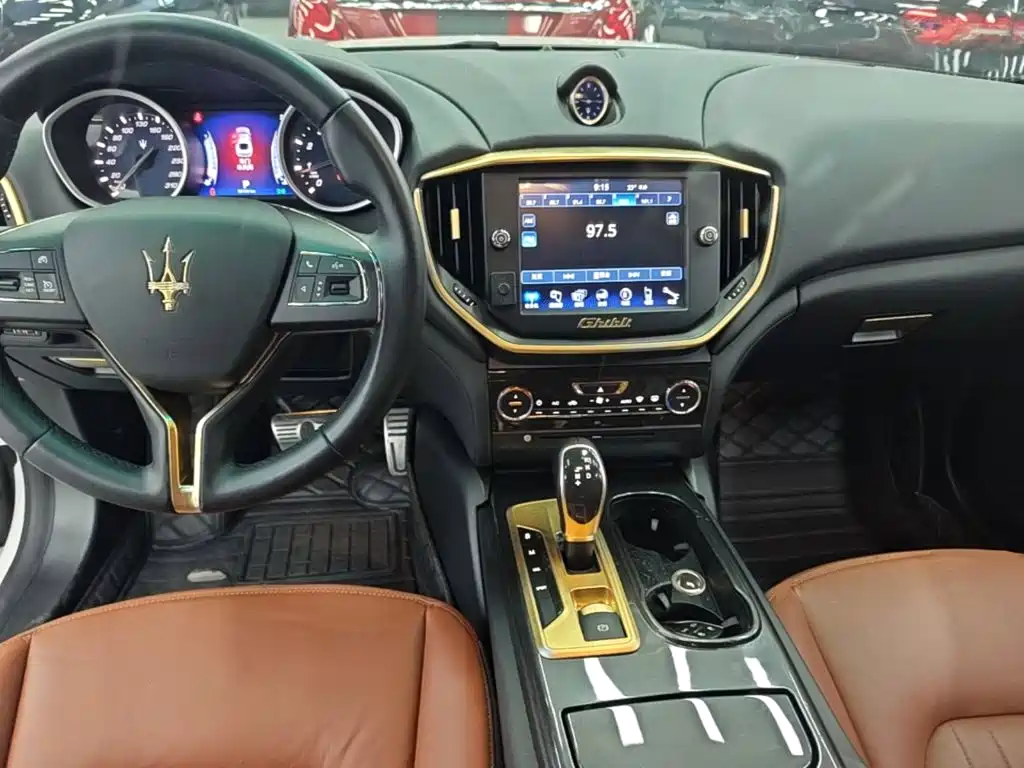 Maserati Ghibli — миниатюра 10