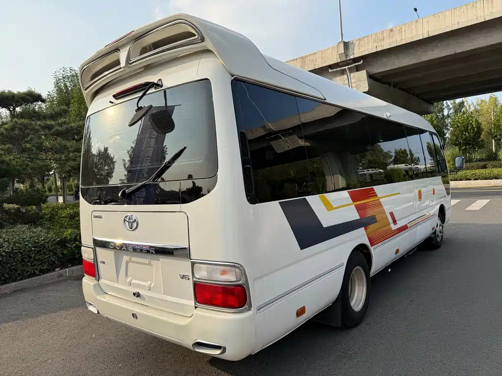 Toyota Coaster (Overseas) — миниатюра 3
