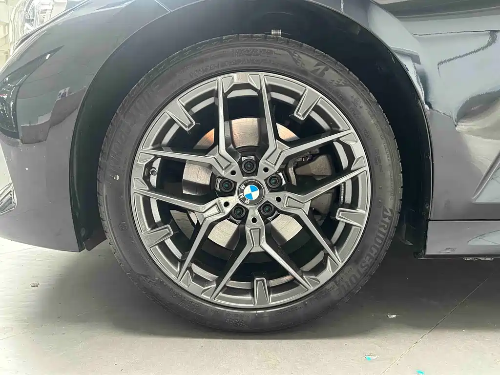 BMW 3 Series — миниатюра 3