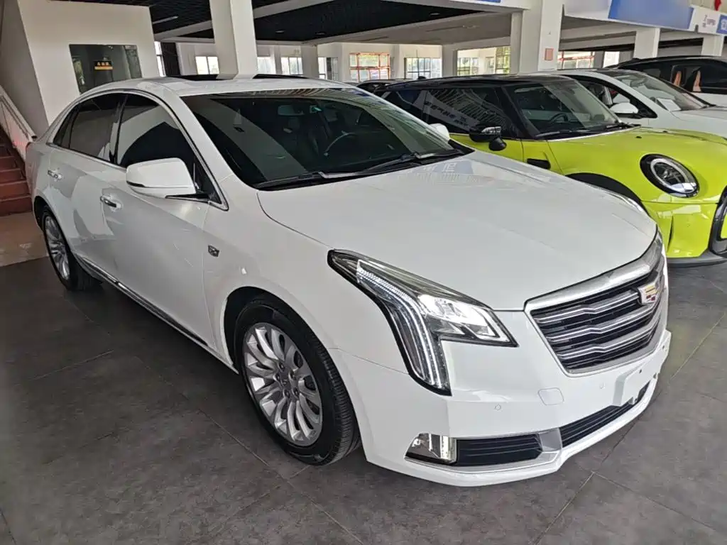 Cadillac XTS — миниатюра 4