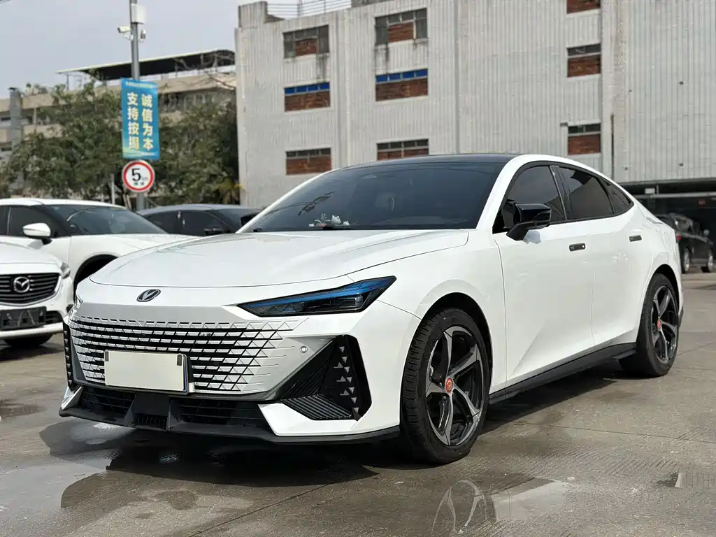 Купить Changan UNI-V