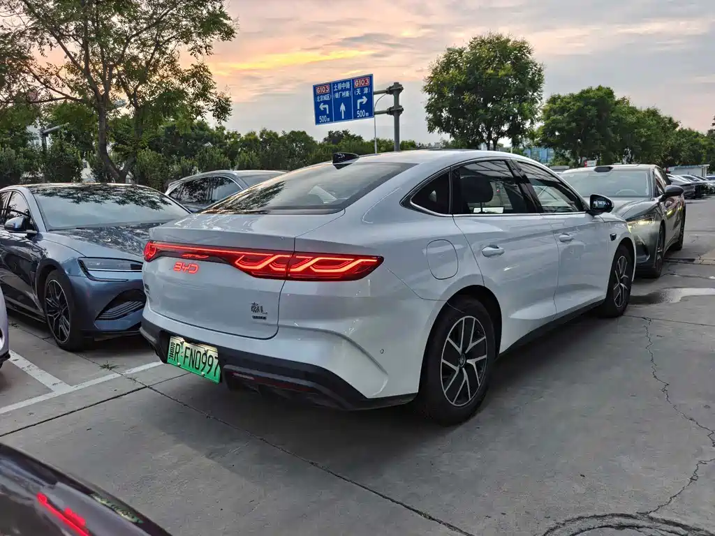 BYD Qin L — миниатюра 8