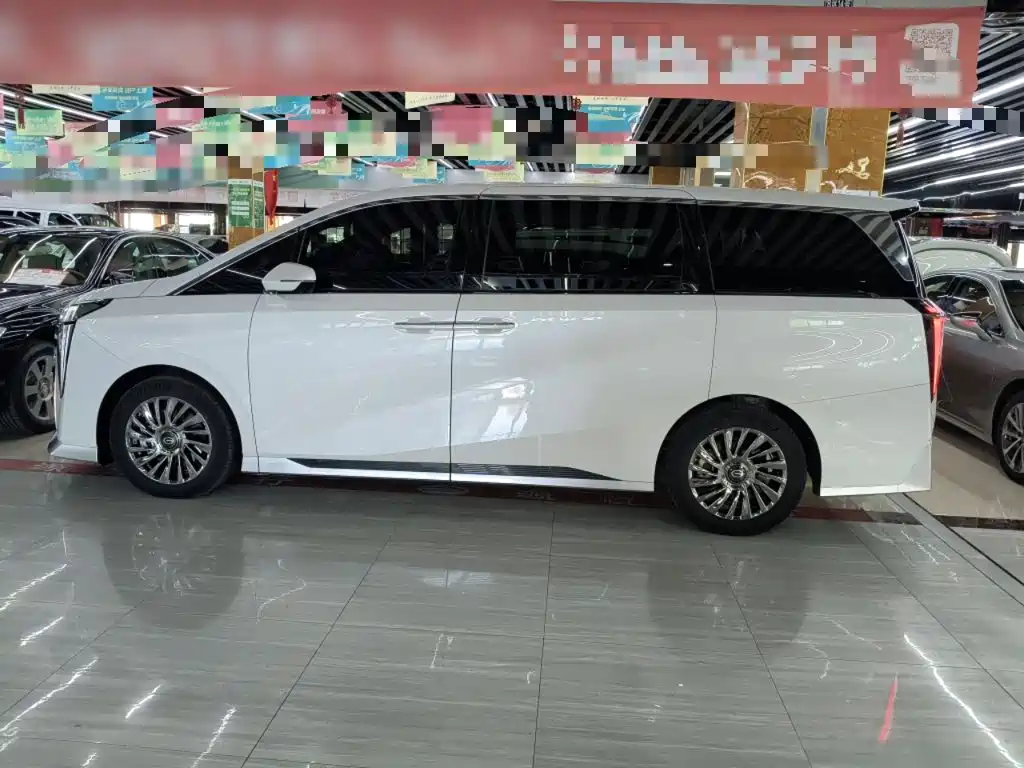 GAC Motor Trumpchi E9 — миниатюра 7