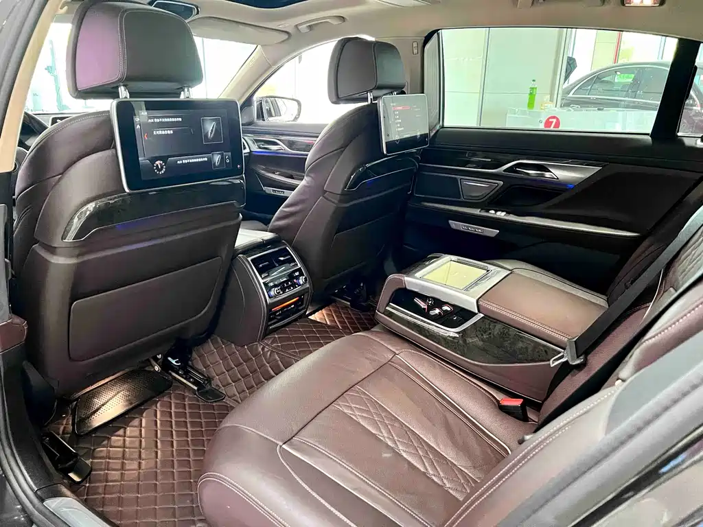 BMW 7 Series 7 2016 730Li Luxury