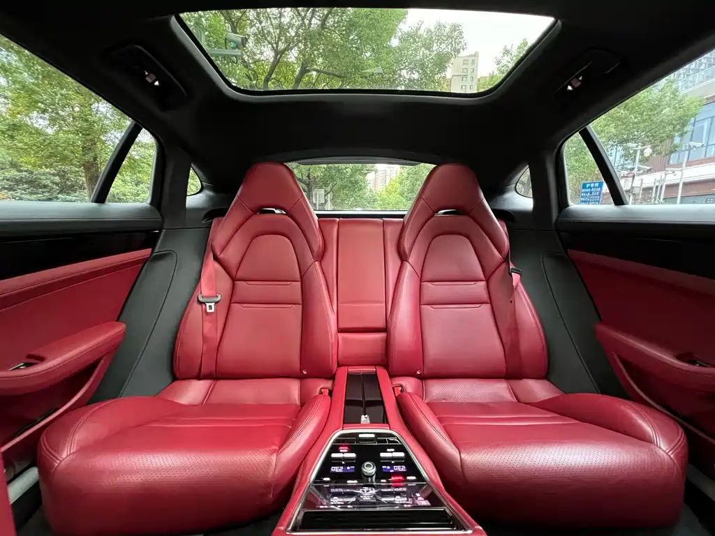 Porsche Panamera — миниатюра 13
