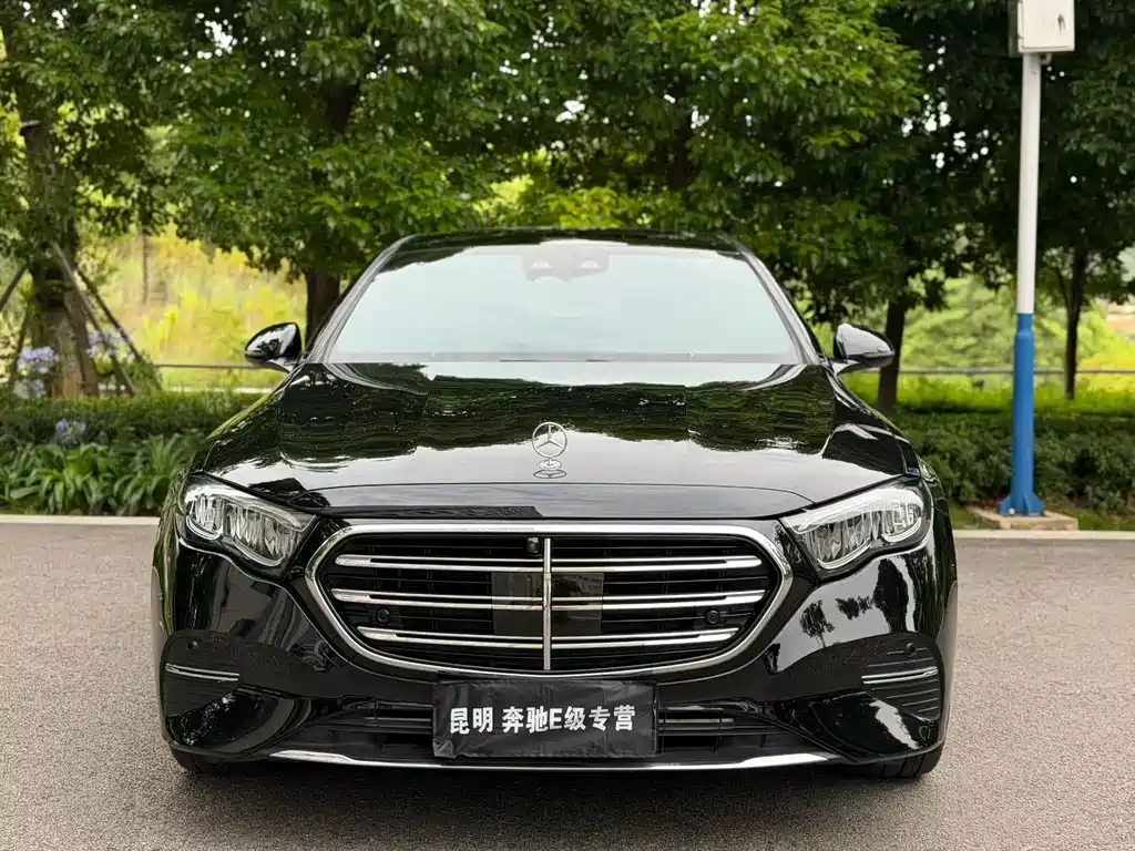 Mercedes-Benz E-Class E 2024 E 300 L Fashion