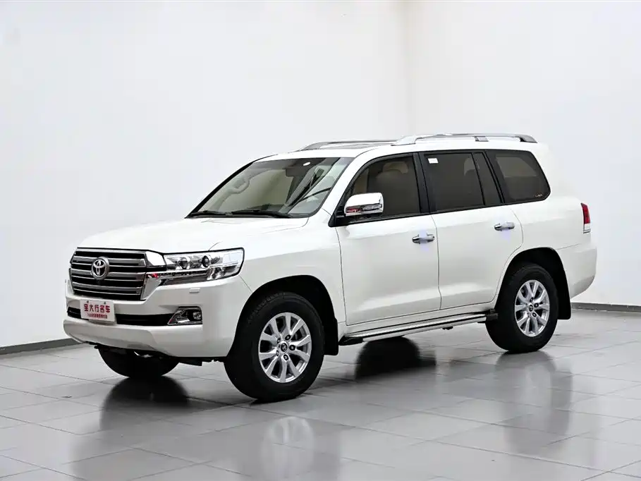 Toyota Land Cruiser 2017 4.0L AT