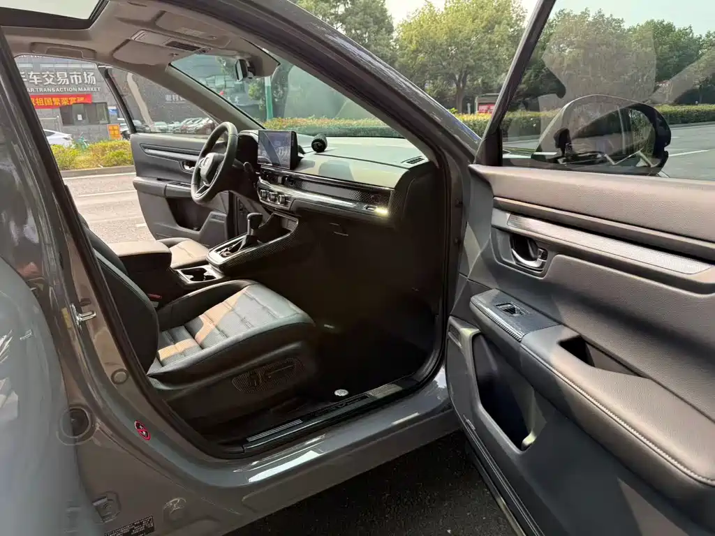Honda CR-V — миниатюра 7