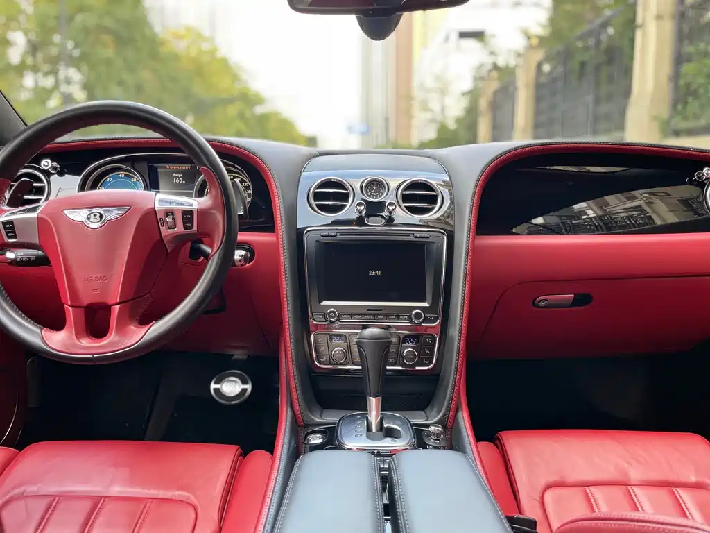 Bentley Continental — миниатюра 8