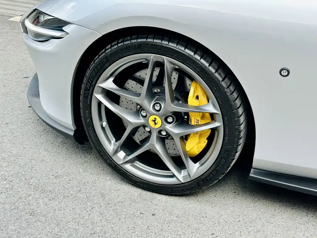 Ferrari Roma — миниатюра 15