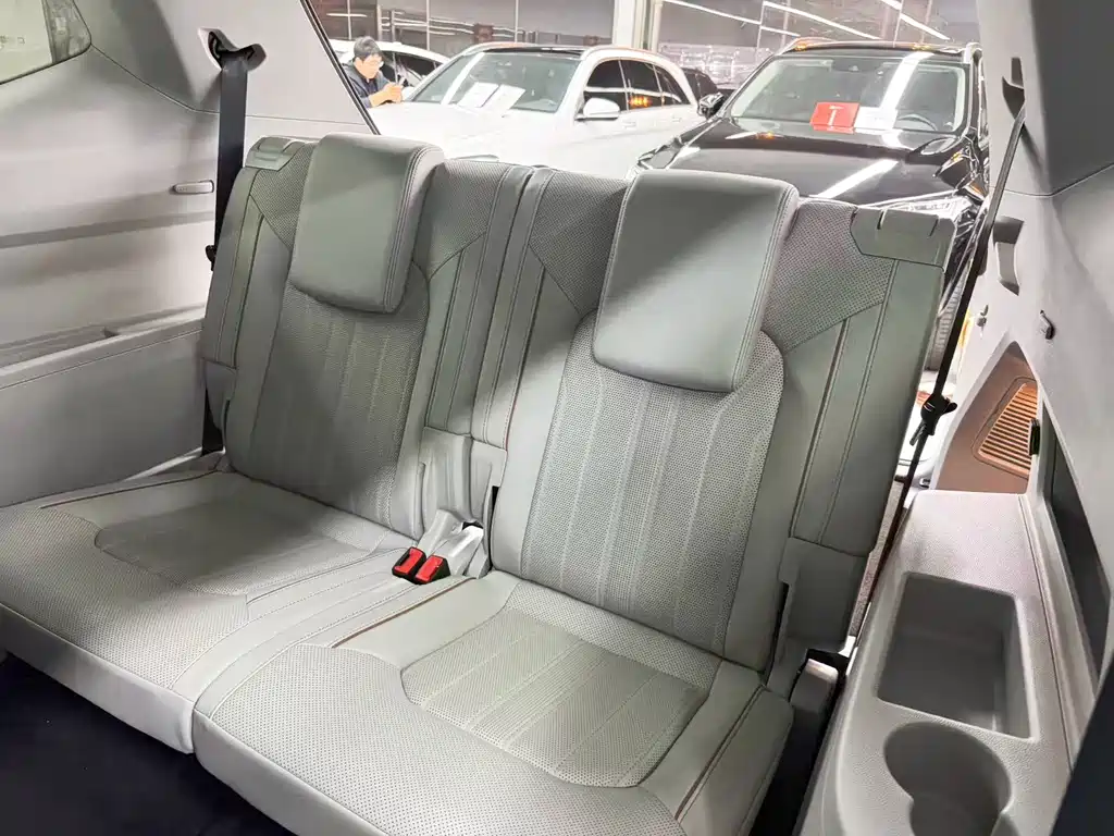 Volkswagen Teramont — миниатюра 20