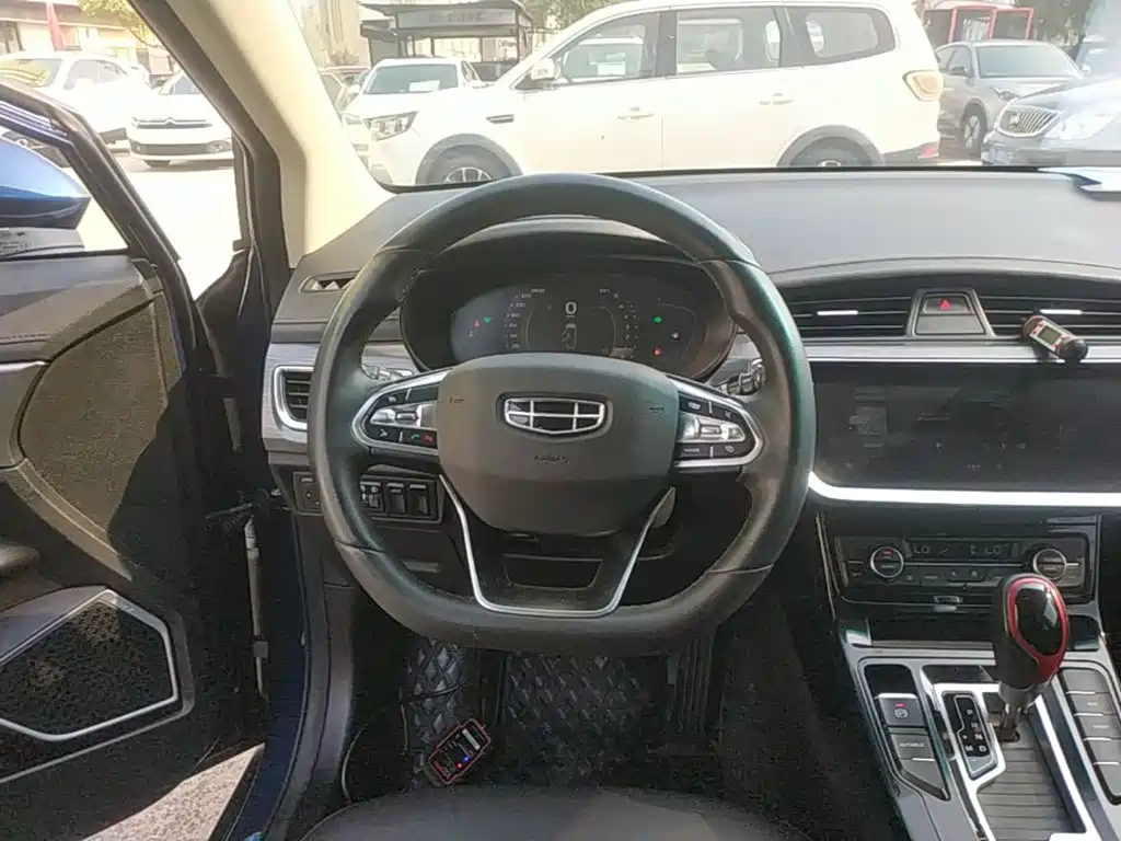 Geely Emgrand GS — миниатюра 11