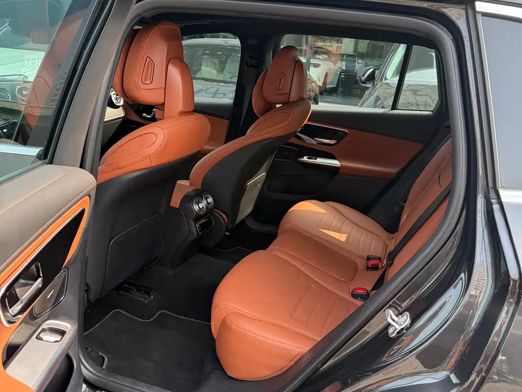 Mercedes-Benz GLC — миниатюра 4