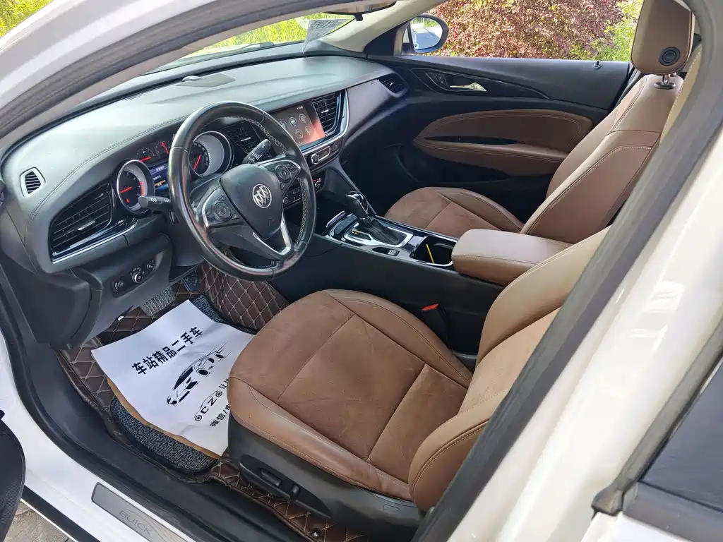 Buick Regal - фото 3