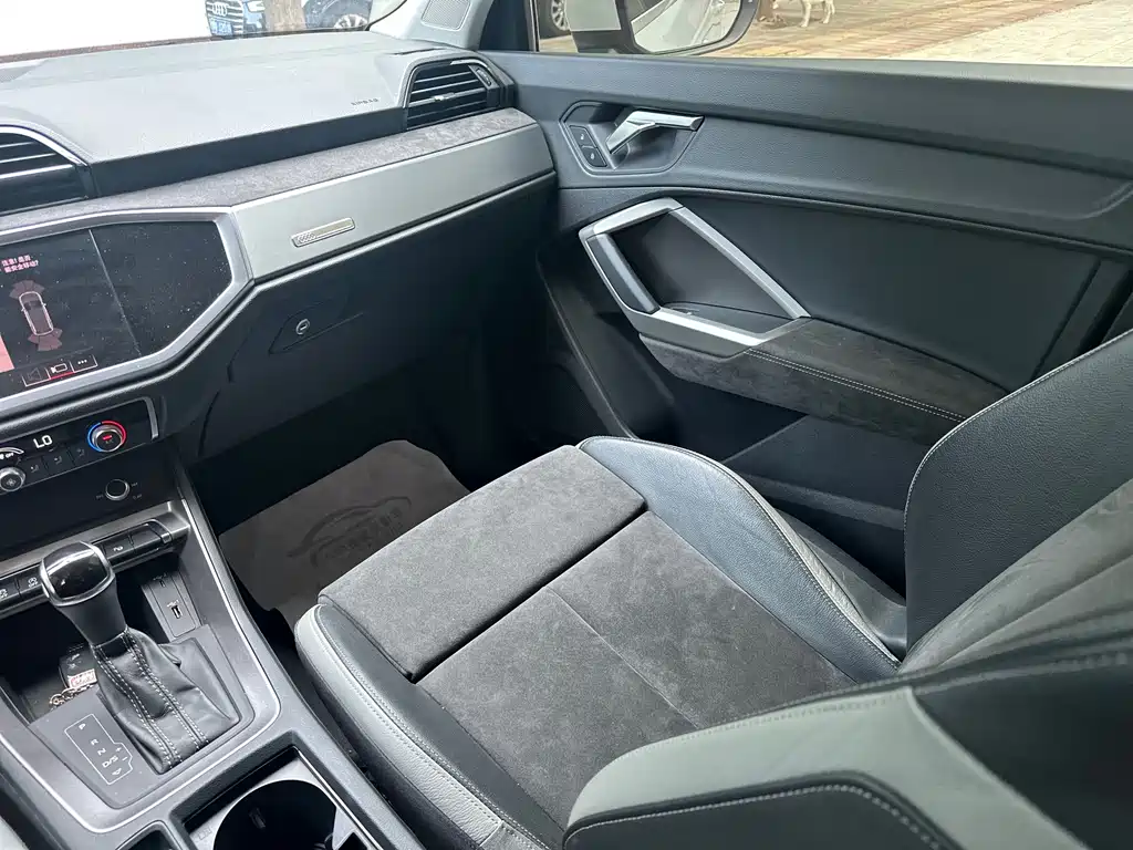 Audi Q3 — миниатюра 4