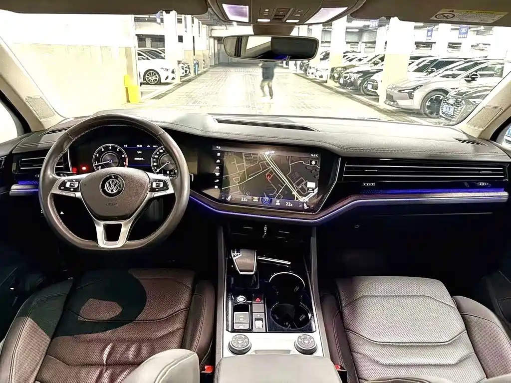 Volkswagen Touareg — миниатюра 3
