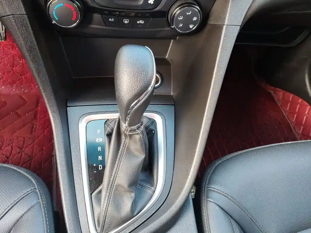 Buick Excelle — миниатюра 14