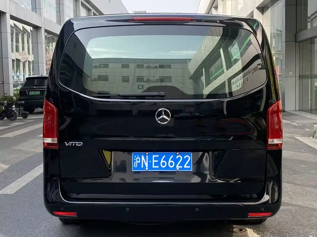 MERCEDES-BENZ VITO