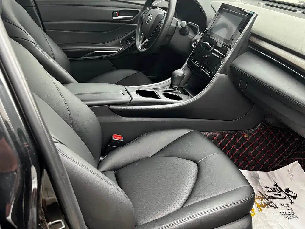 Toyota Avalon — миниатюра 6