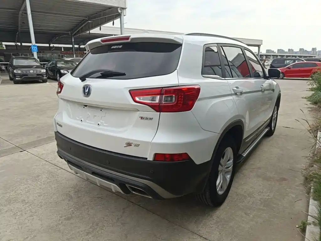 Changan CS75 — миниатюра 7