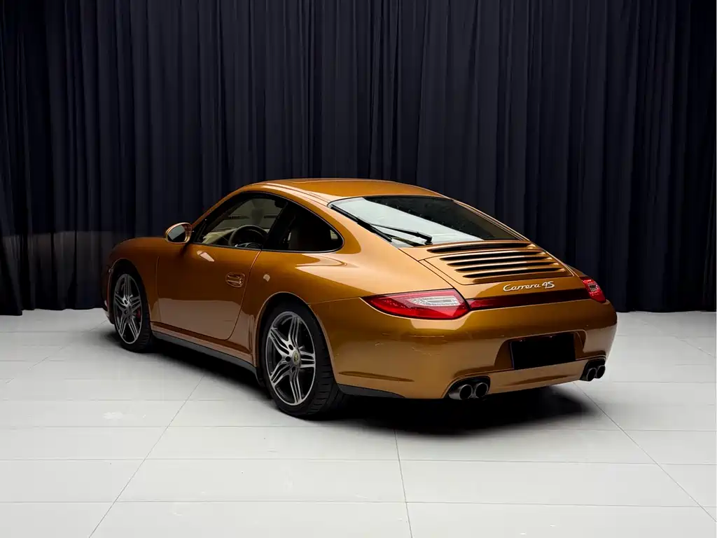 Porsche 911 2010 Carrera 4S 3.8L