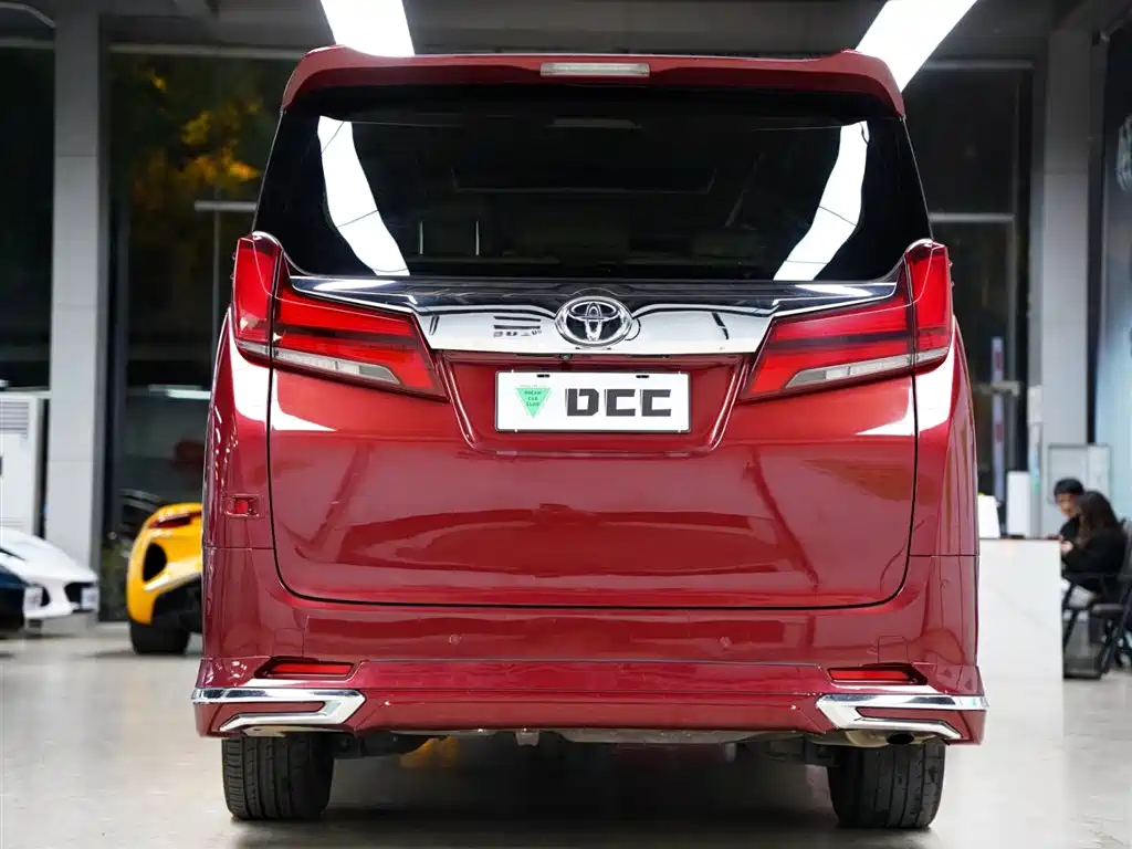 Toyota Alphard 2018 3.5L Luxury