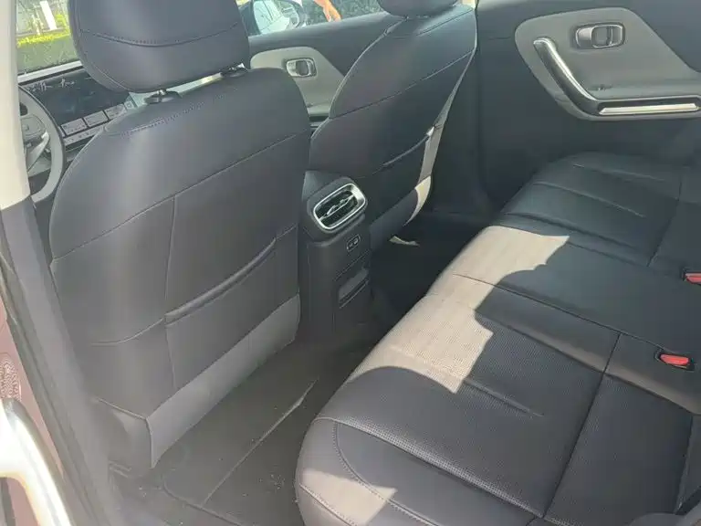 Leapmotor B01 2025 550