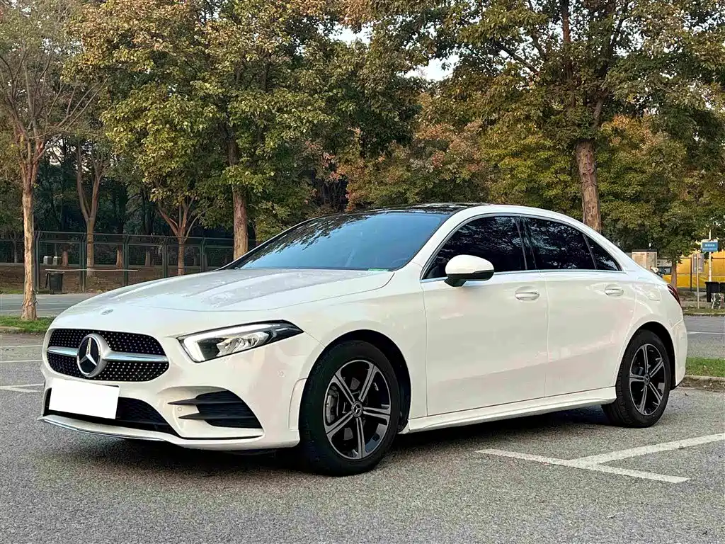 Mercedes-Benz A-Class — миниатюра 7