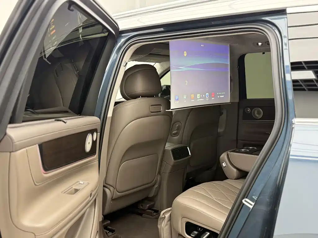 AITO AITO M9 — миниатюра 6