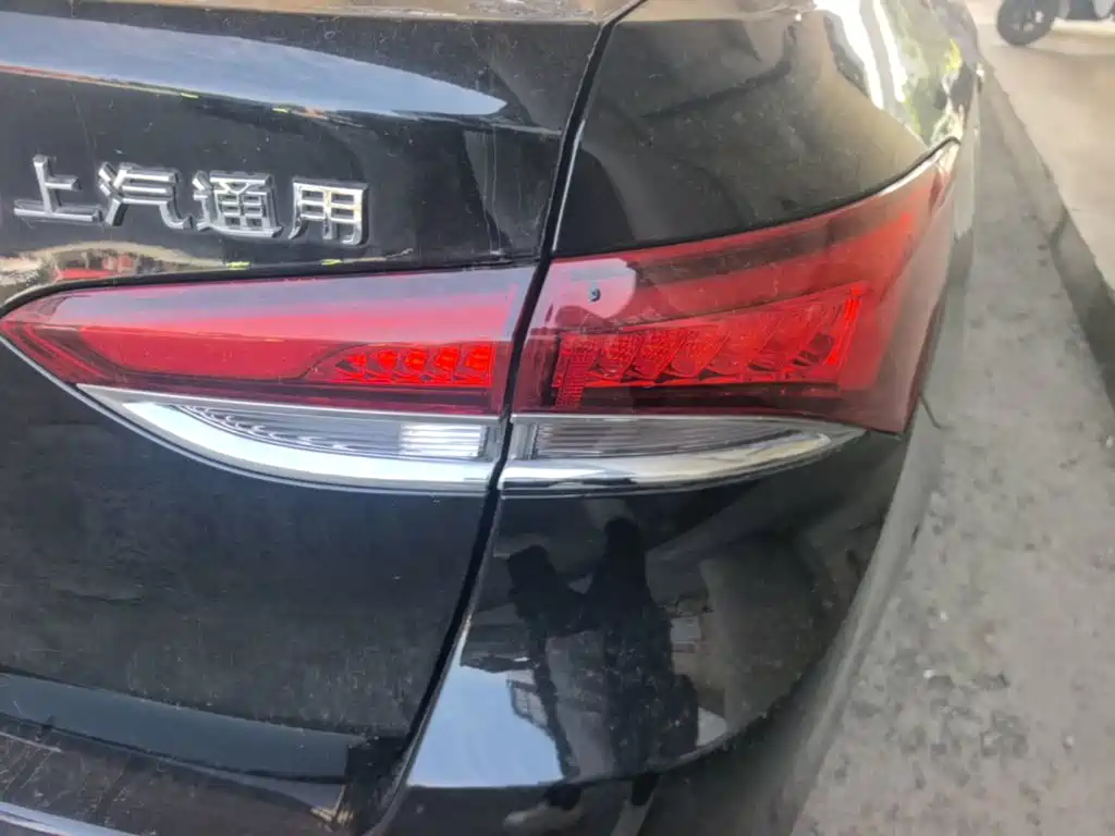 Buick Excelle — миниатюра 8