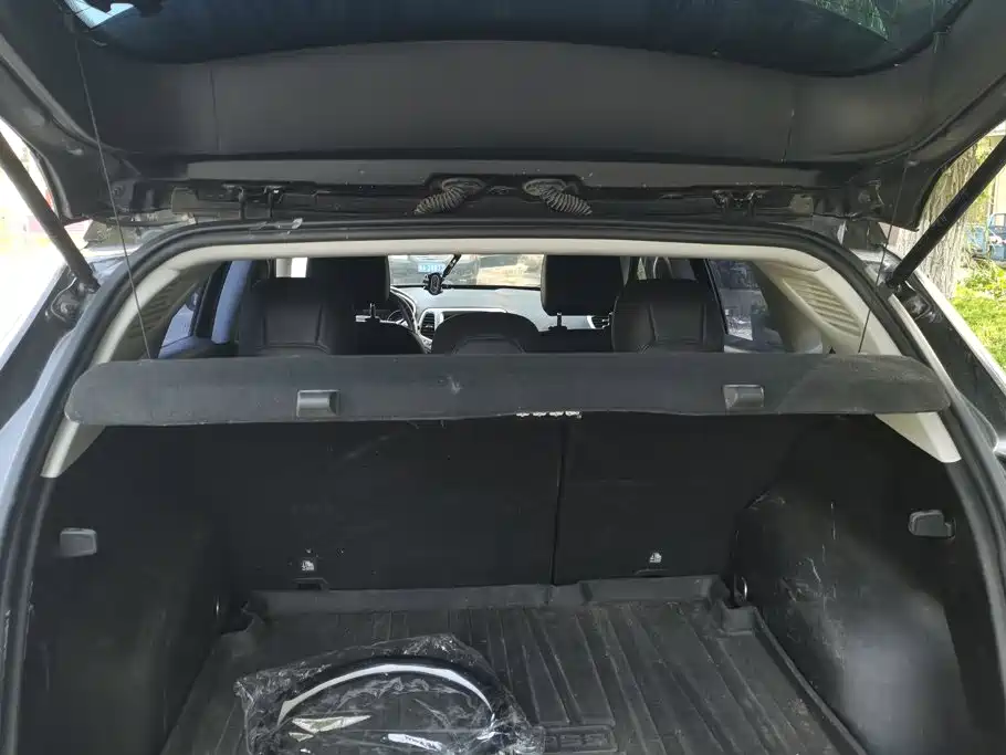 Jeep Compass — миниатюра 4