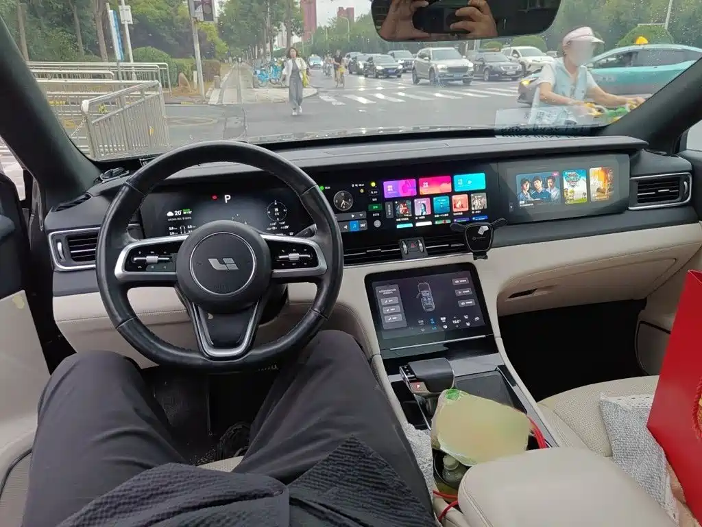 Li Auto Li ONE — миниатюра 13
