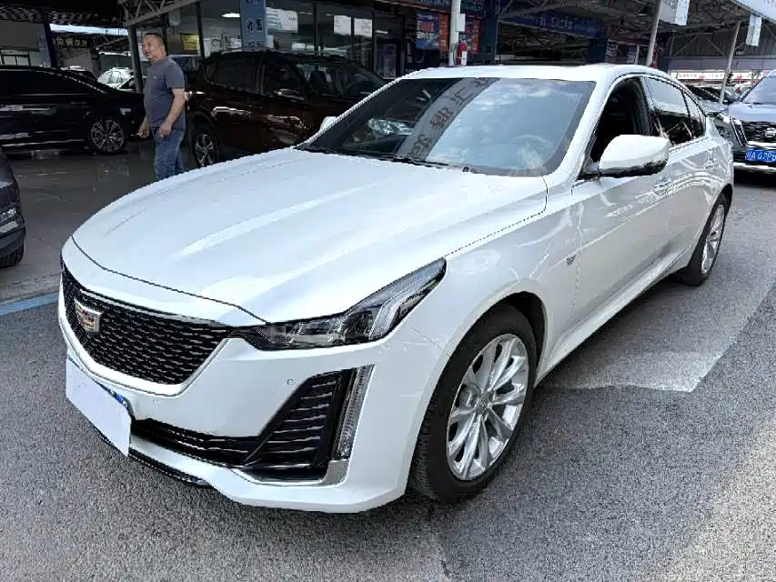 Cadillac CT5 2023