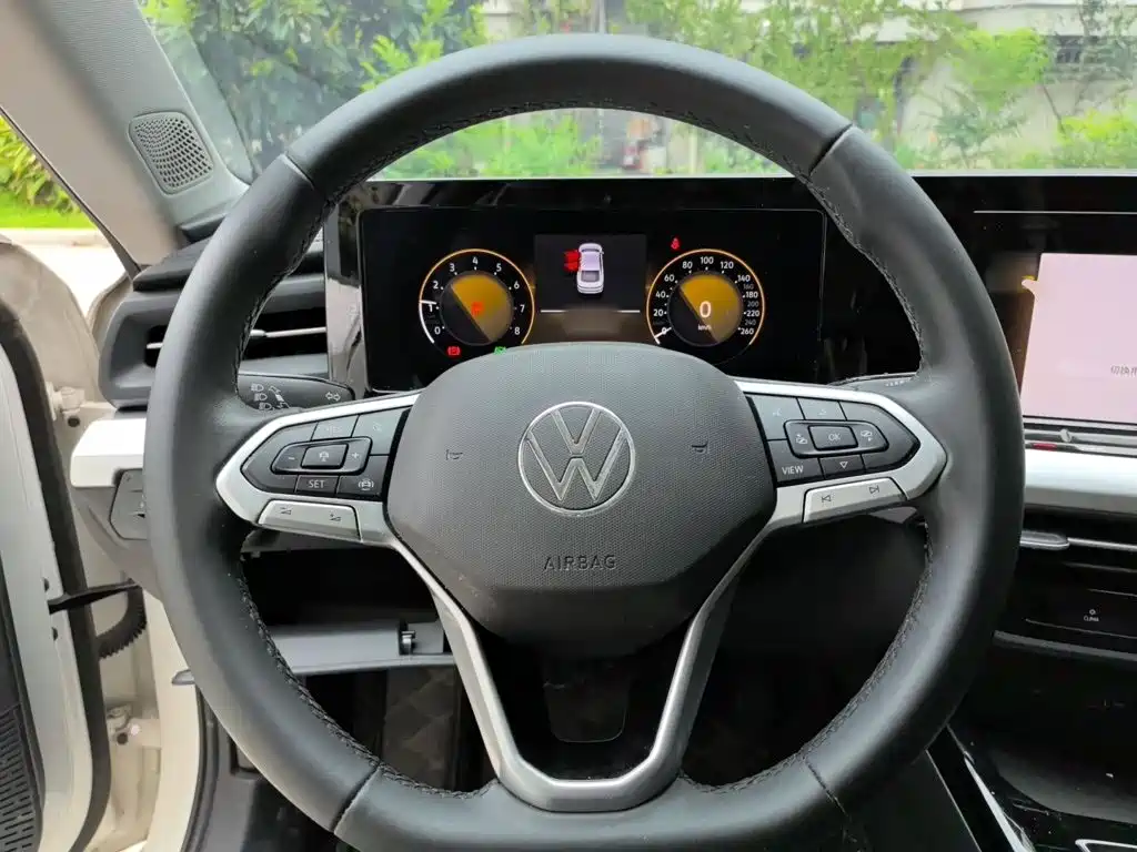 Volkswagen Lamando — миниатюра 6