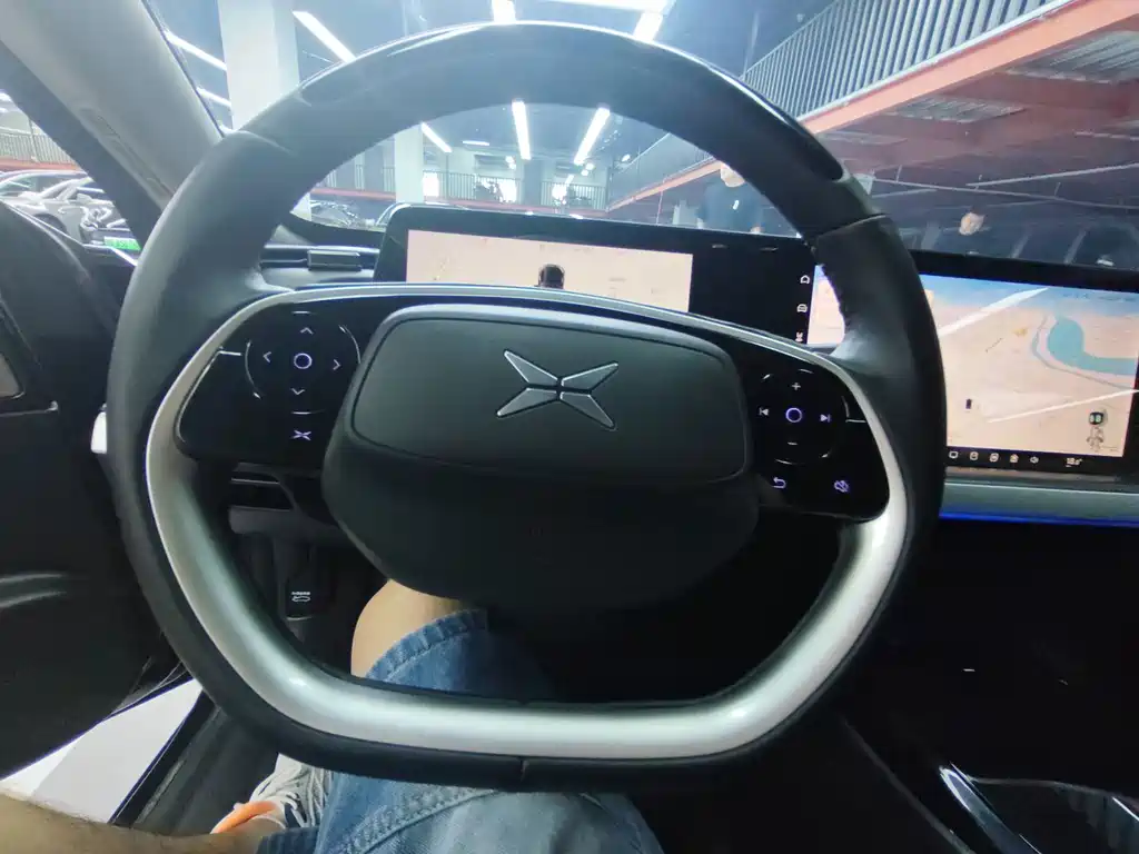 XPeng P7 — миниатюра 7