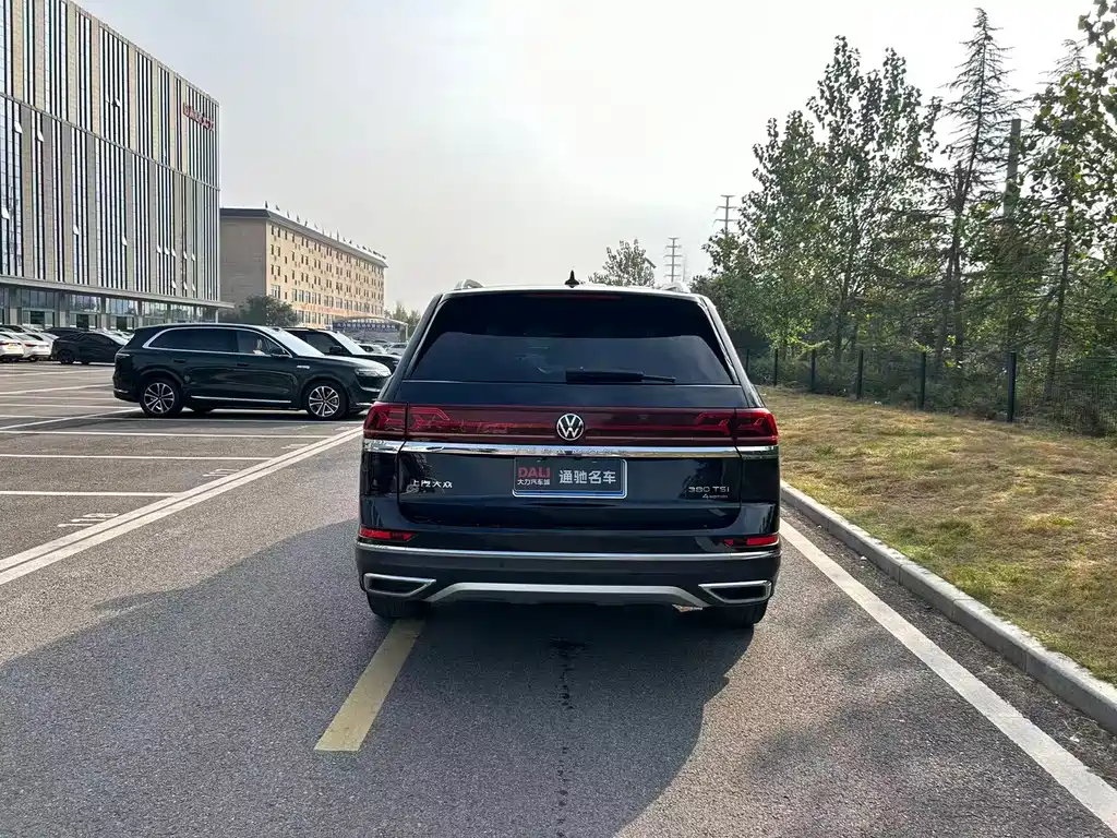 Volkswagen Teramont — миниатюра 11