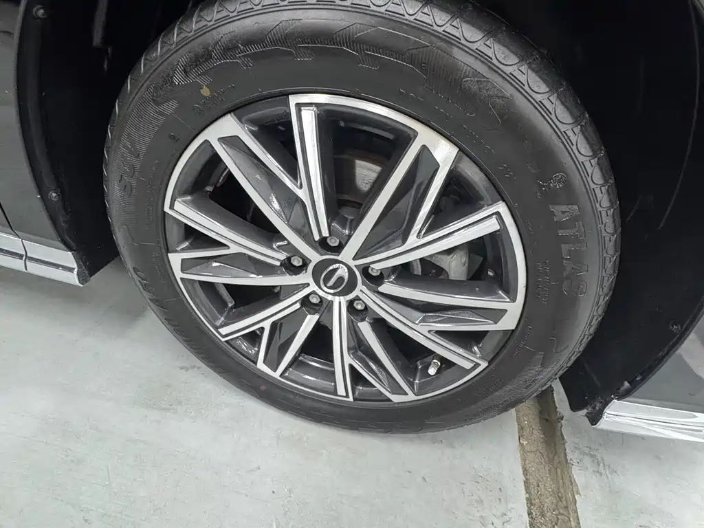 GAC Motor Trumpchi M8 — миниатюра 5