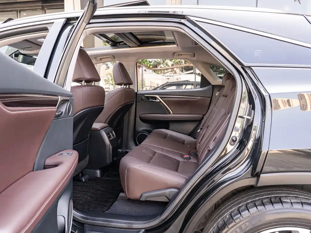 Lexus RX — миниатюра 10